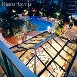 H10 Delfin Park 3